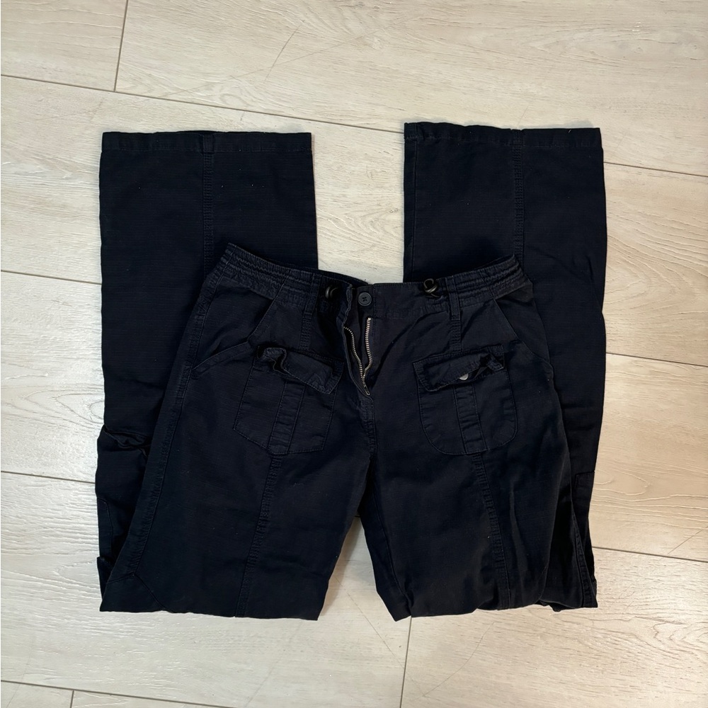 Brandy Melville Jemma Catho Pants. Super cute and comfy ❣️
